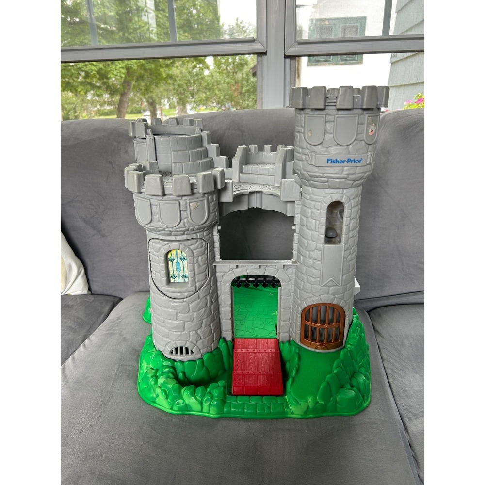 Fisher-Price Great Adventures Castle Playset Vintage Grey Green 1994